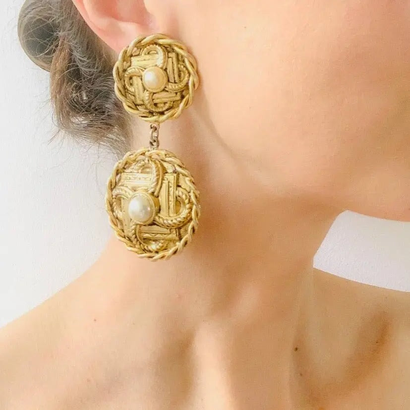 Baroque Vintage 1980s Clip On Earrings Earrings Jagged Metal 